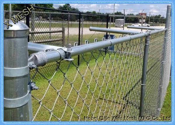 galvanized chain link fence-005