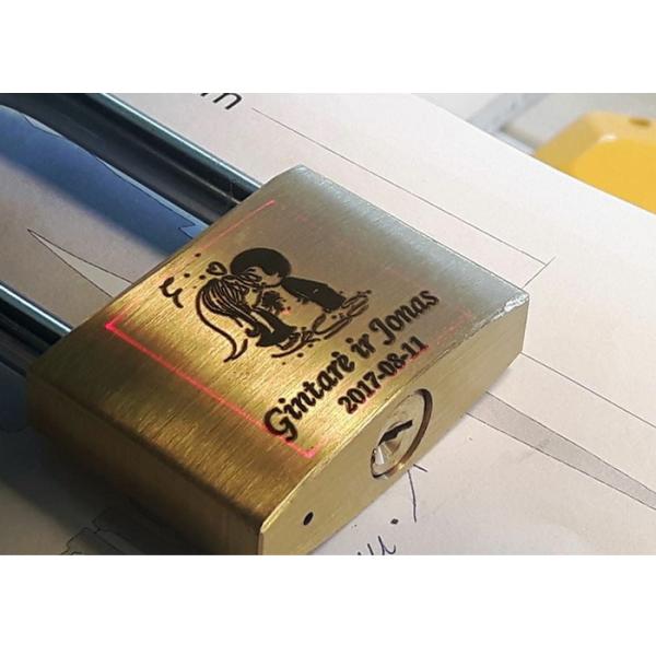 132ns Pulse Width Industrial Laser Marking Machine , Metal Laser Etching Machine