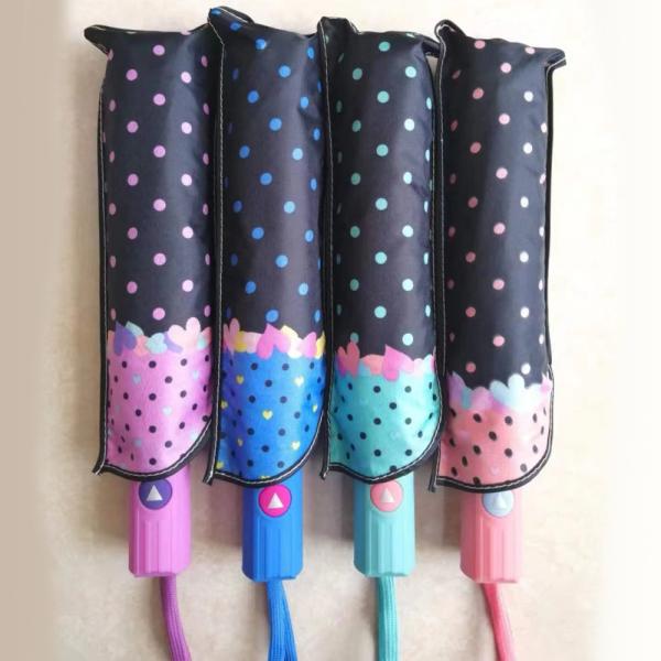 Triple Fold Semi Automatic Umbrella with Unique Pattern Design and 97cm Open Diameter