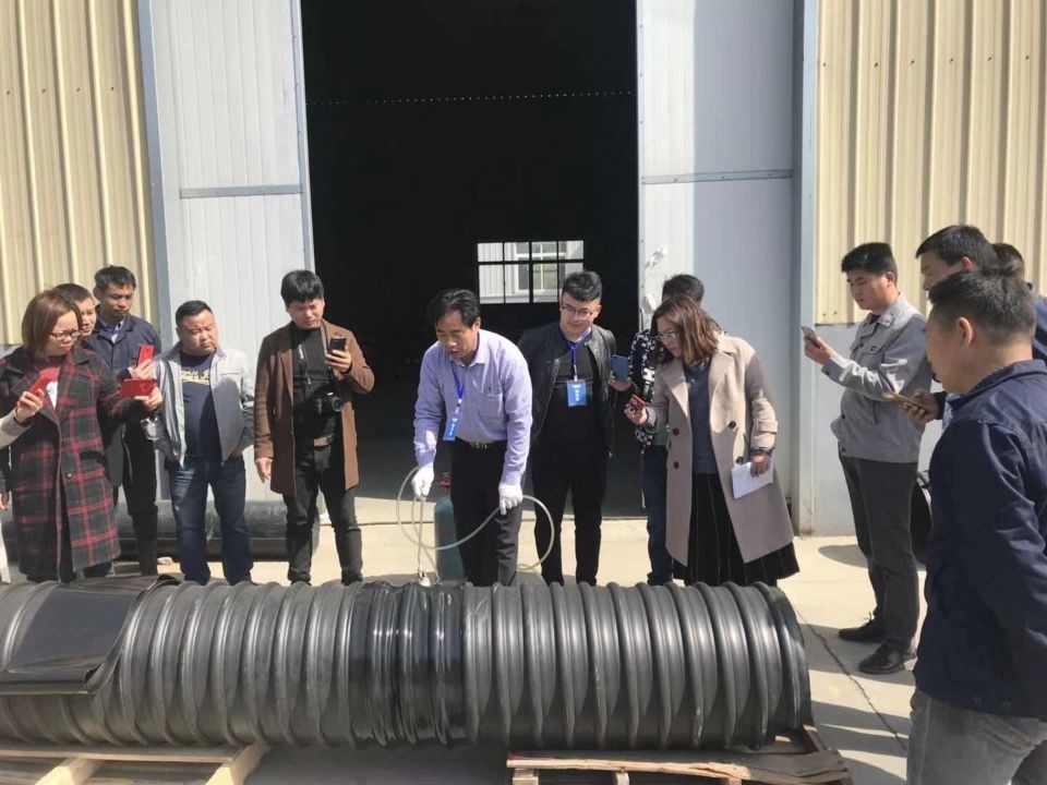 Automatic Cross-Linked HDPE Heat Shrinkable Sleeve Manufacturing Machine for Pipeline Joint Coating