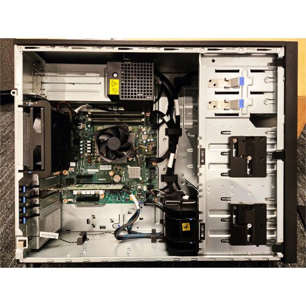 ThinkSystem ST250 V3 Tower Server with Xeon Processor DDR5 Memory and Hot-Swap Drive Bays