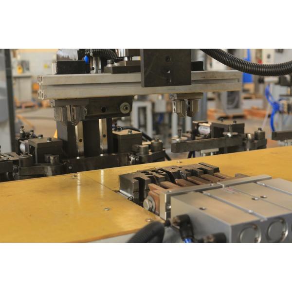 Straightening Cutting Wire Welding Machine 2D Bending , Butt Welding & Automatic Discharge