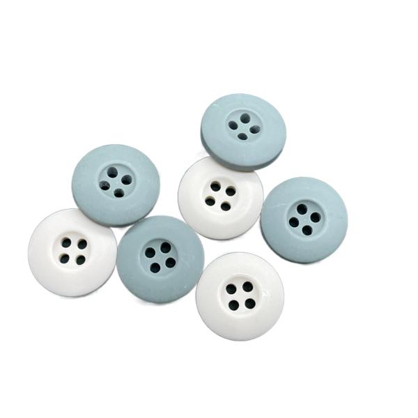 Four Hole Internal Dye Chalk Plastic Resin Buttons Matt Finished Customized Color For Clothes