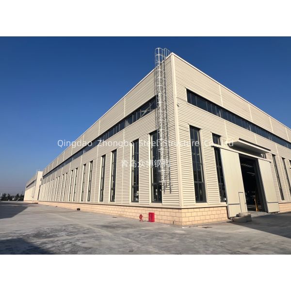 Interior view of steel structure warehouse