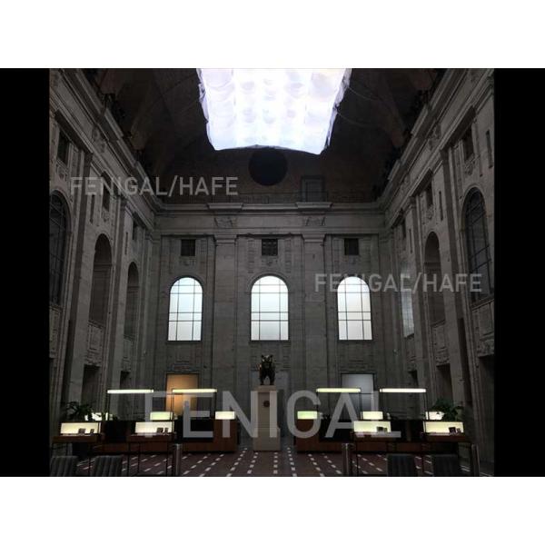 Cloud grip balloonSun light diffusion with tungsten halogen or HMI for film shooting