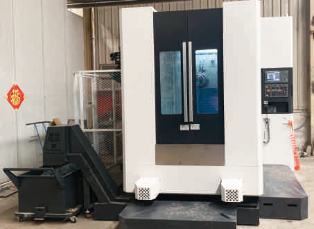 Horizontal CNC Milling Machine for Metal Components Production Machining Center