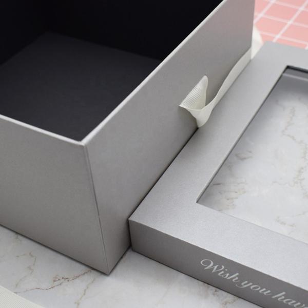 Bow Tie Gift Box / Clear Plastic Cardboard Box With Window Lid Custom Logo
