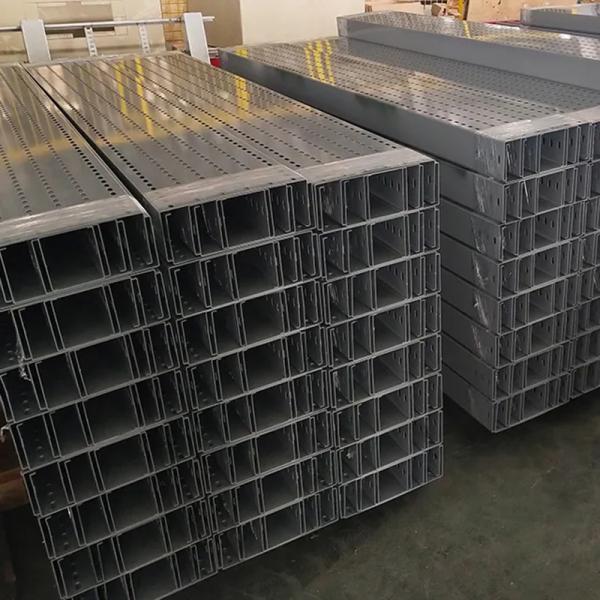 Hot Dip Galvanized Bridge Tray For Indoor Outdoor Cable Organization