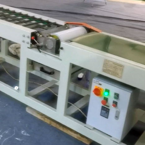 400mm Max Glue Spreading Width MB400 Single-Sided Precision Adhesive Coating Machine