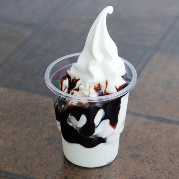 Functional Design Plastic Cup with Thickened Bottom and Stacking Feature for Easy Storage and Transportation