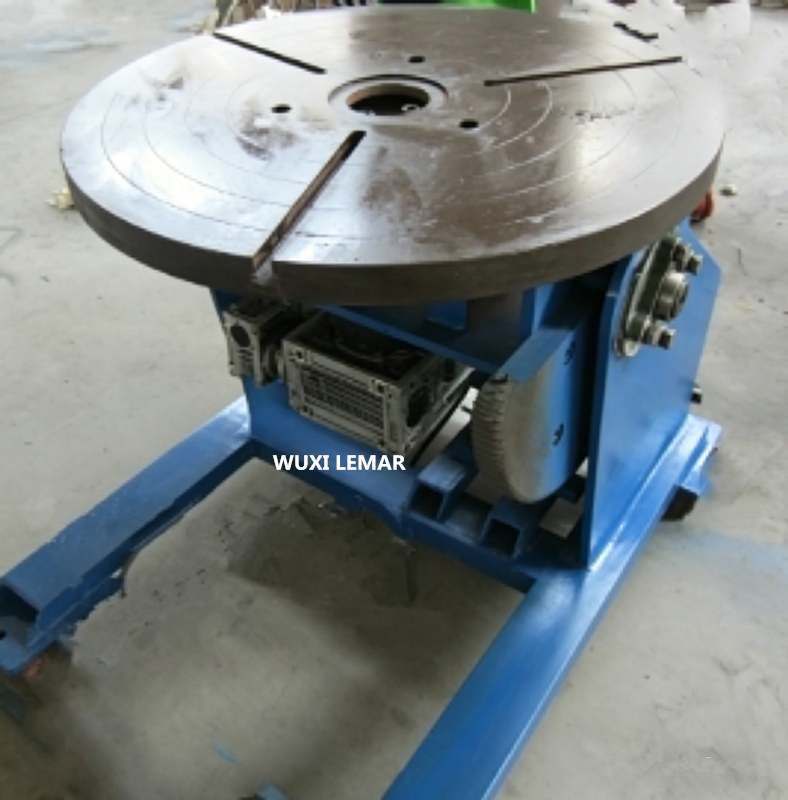 Heavy Duty 2T Welding Tilting Positioner Automatic Welding Auxiliary Equipment
