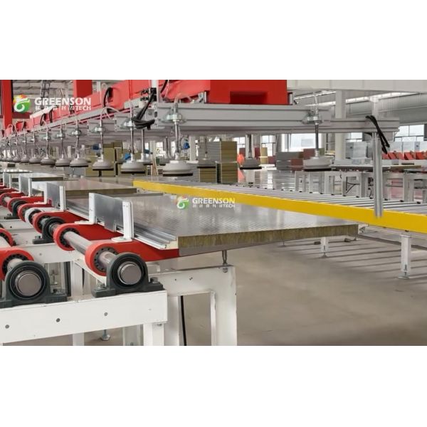 Easy To Operate High Efficent Rock Wool Polyurethane Foam Panel Production Line with PLC Numerical Control System