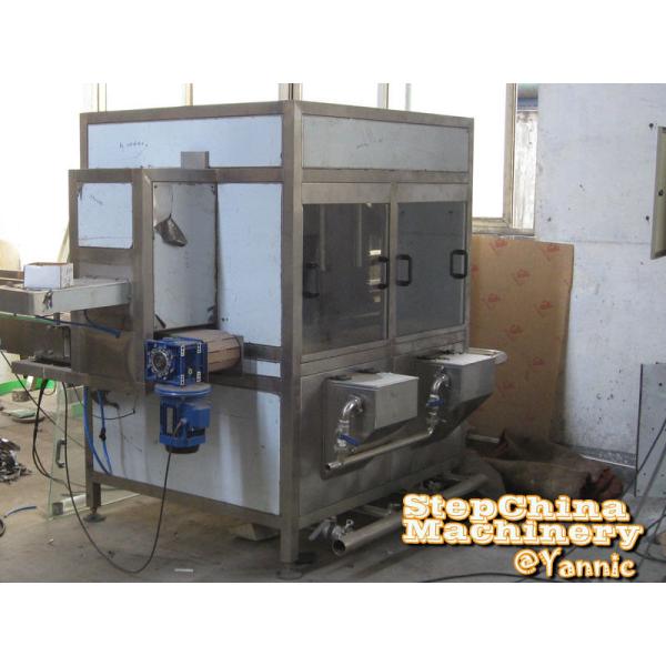 Bottle Washing Machine / External Washing Machine For Outside Cleaning Working