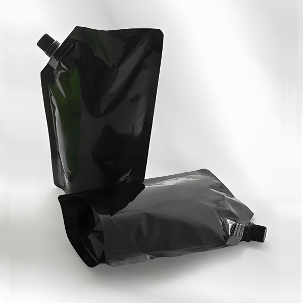 Black Spout Pouch Plastic Packaging Bag Bolsas Para Jugos Liquidos Detergent Spout Pouch for Cosmetic
