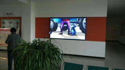 High Resolution Outdoor LED Billboard , Digital Advertising Board Fixed Installation