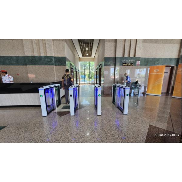 Facial Recognition Turnstile Gate High Security Fast Pass Biometric RFID Card Reader