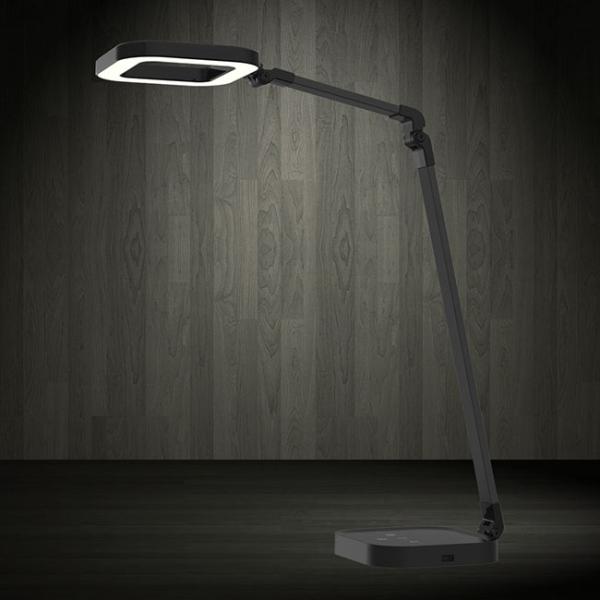 Daylight LED Desk Lamp Memory Function , LED Table Lamp With Usb Charging Port