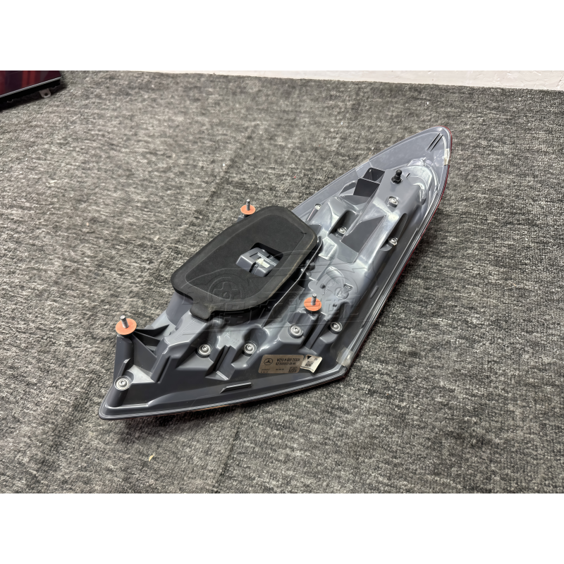 Suitable for Mercedes Benz E-Class 213. E200 E300 E350 E500 Brake Lights, Taillights, and signal Lights