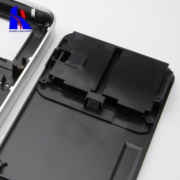 Custom PP ABS Sub Gate Plastic Injection Molding Black Assembly Polish Surface