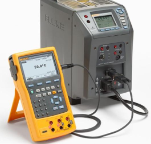 Fluke 754 multi-function process calibrator voltage-26 V weight-1.2 kg Battery life-More than eight hours