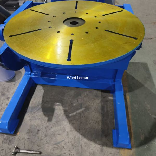 Heavy Duty 2T Welding Tilting Positioner Automatic Welding Auxiliary Equipment