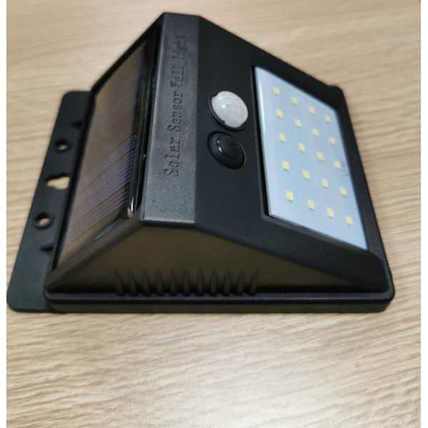 Yard Solar Sensor 4.5H 7000K LED Fence Light