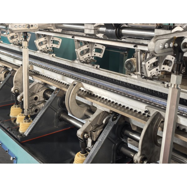 Manufacturing Standards and Structural Features of Model 130 Warp Knitting Machine