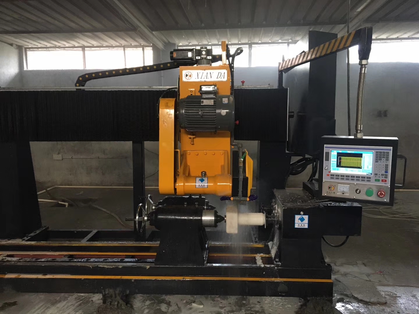 Technical diagram of CNC diamond wire saw machine components and structure