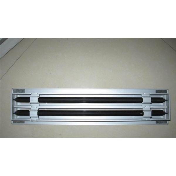 Linear slot diffuser for HVAC system