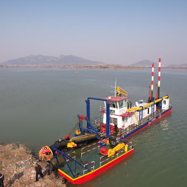 China Large Capacity Cutter Suction Dredger With High Quality