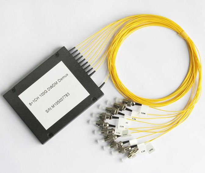 8 Channels 100GHz Dense Wavelength Division Multiplexer