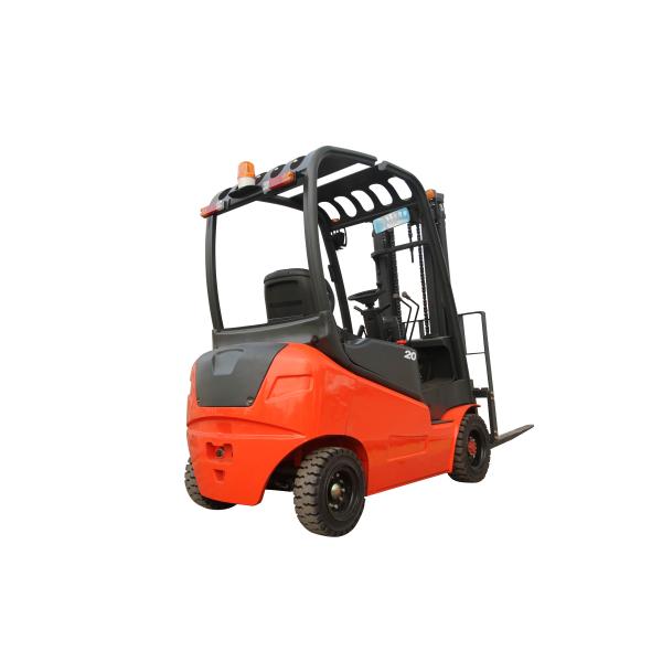 CPD20E 2t Logistics Forklift Transporting Heavy Machinery
