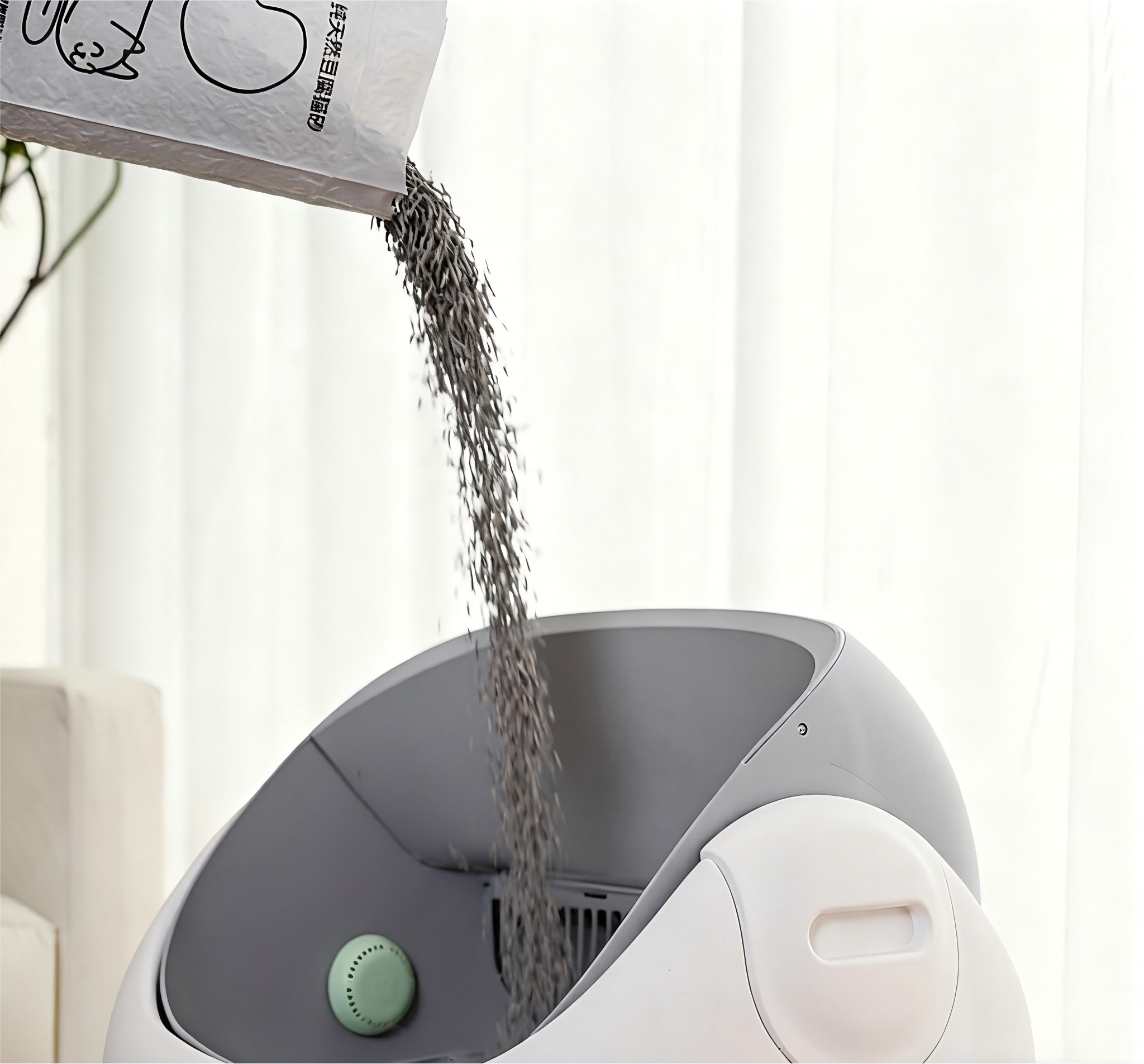 Easy to Clean Plastic Cat Litter Box Enclosed Anti-splatter with Sieve Deodorant Ball Large Capacity Eco-Friendly for Cats