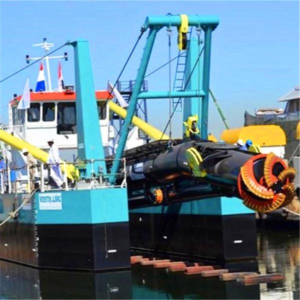 Diesel Engine 26 Inch Cutter Suction Sand Dredging Machine