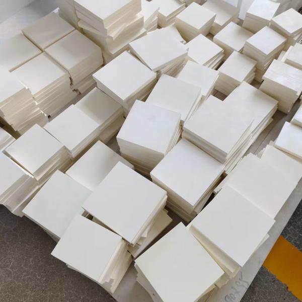 High Tempreture Application Boron Nitride Box BN Ceramic Crucibles With Size Customized