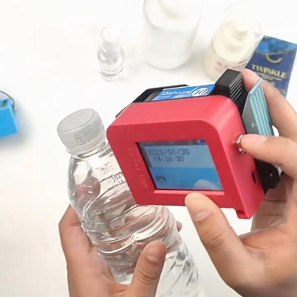 Carton Bag Mini Inkjet Batch Coding Machine with 600DPI Printing and Portable Design