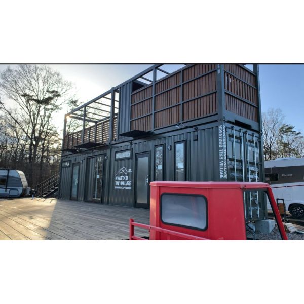 Second Floor Steel Structure Container Houses Pre-fabricated Components Container Glamping Park Toilet Cafe Shop