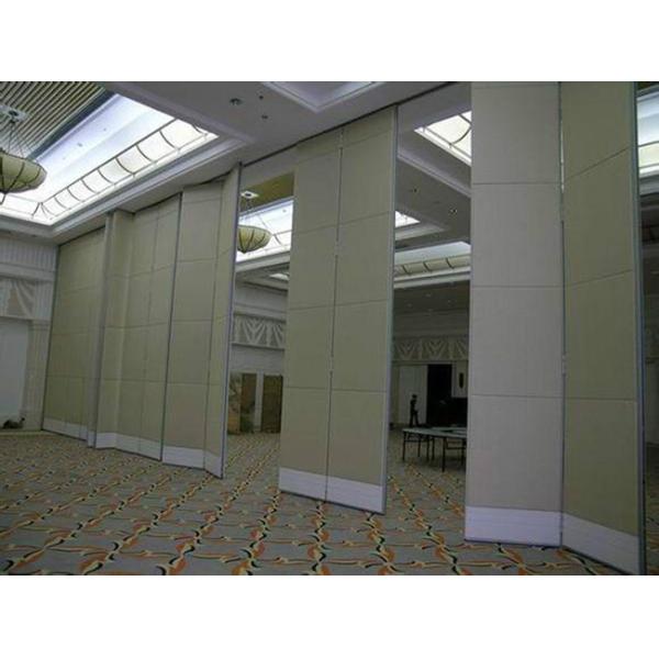 38-45db Soundproof Hinge Folding Partition Wall Heat Insulation