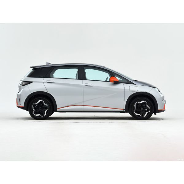 High-speed electric hatchback BYD Dolphin left direction disk large space five door five seat new car with a range of 405 km