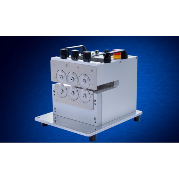 PCB Depaneling Machine For LED Lighting Production Assembly Line PCB Cutter