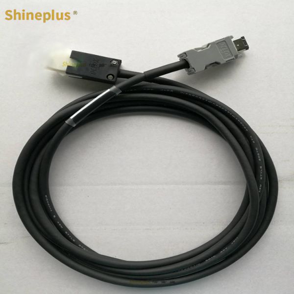 PVC Copper Stranded Servo Cable Encoder Industrial Wiring Harness 2000V High Temperature Resistant