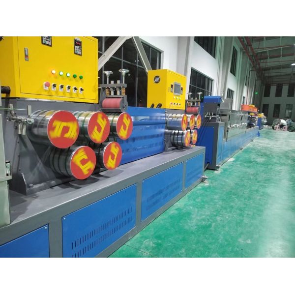 450KG/H PET Plastic Tape Making Machine Bottle Flakes Material With Strap Width 9-32mm
