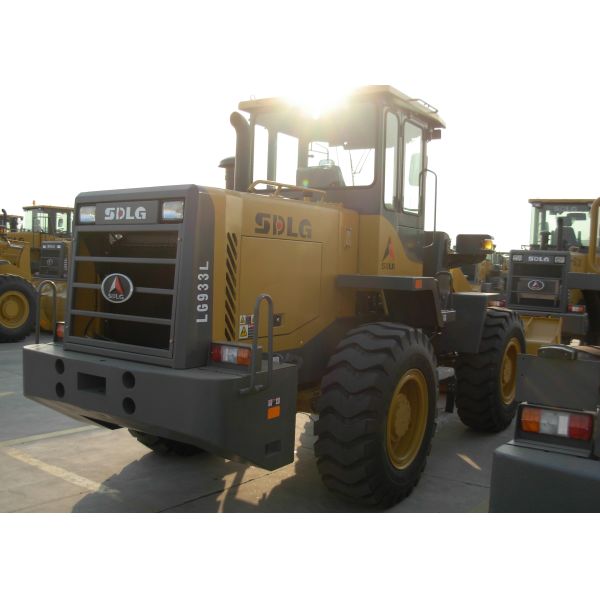 92KW Rated Power Wheel Front End Loader High Full - Load Coefficient
