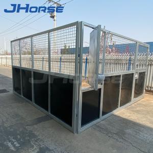 Quality Mobile Horse Stable Box HDPE Plastic Temporary Easy To Install With Roof for sale