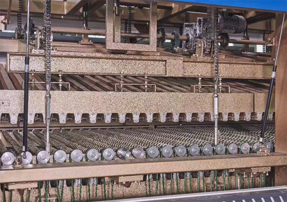 Precision Processing Tempering Glass Machine 200KW Industrial Glass Toughened Machine