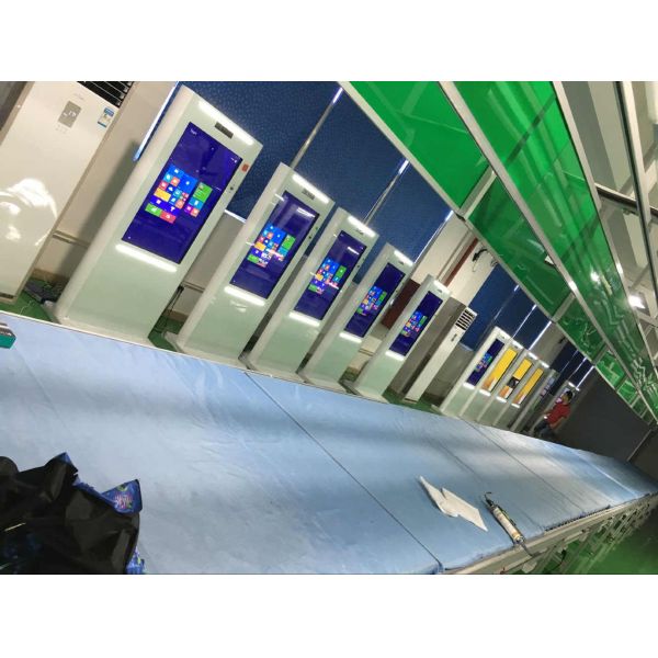 43 Inch Infrared Touch Screen Information Kiosk Camera Photo Booth With Kinect