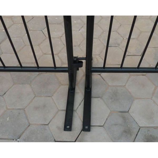 Traffic Crowd Control Fence