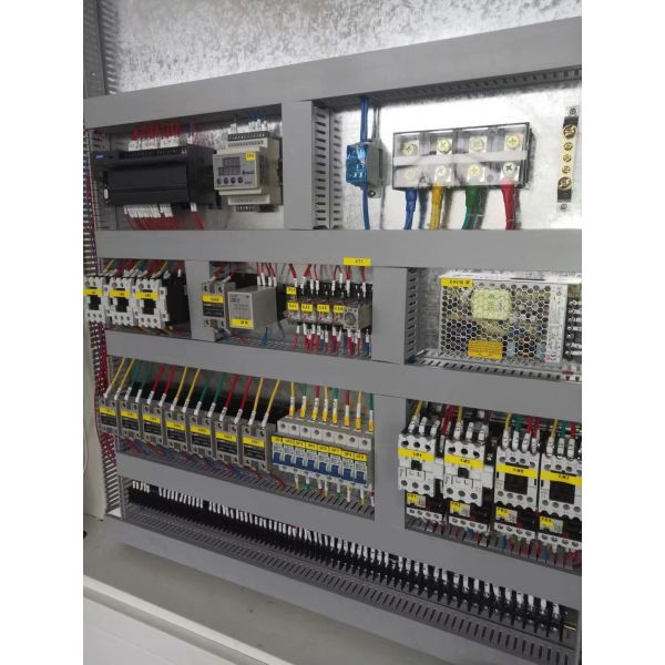Made-To-Order Comprehensive Temperature,Humidity,Vibration Composite Test Chamber