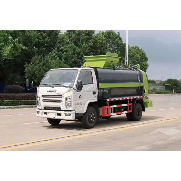 JMC garbage truck side view