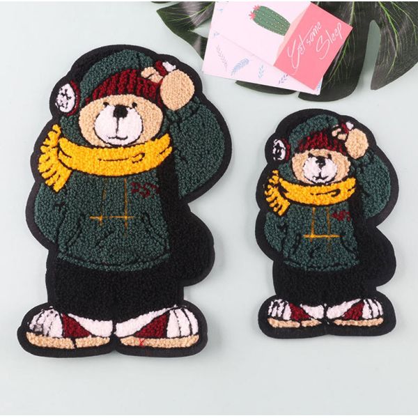 Sweater Chenille Patch Embroidery , Ironing Sew On Patches For Clothes